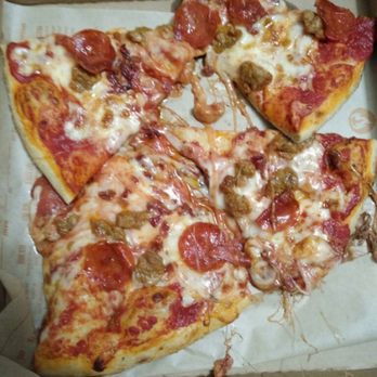 Blaze Pizza - Looks very appetizing doesn't it... - Salad Near Me - Phoenix, Arizona