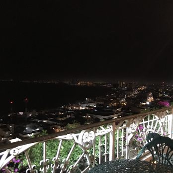 Restaurant-Bar El Panorama - Beautiful view - Seafood Near Me - Puerto Vallarta, JAL