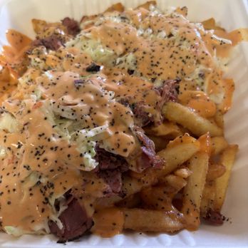 Capriotti's Sandwich Shop - Capastrami Fries - Cheesesteaks Near Me - Kapolei, Hawaii Capriotti's Sandwich Shop - Capastrami Fries - Cheesesteaks Near Me - Kapolei, Hawaii