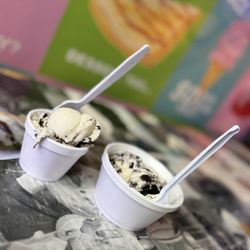 Ice Cream Cakes & Crepes - Jungle Fever Ice Cream (Cookies n' Cream)