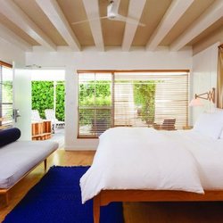 Lean Out Now - Standard Bedroom for 2 people