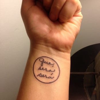 Tatu Tattoo - Simple circle tattoo with a saying in my grandmas handwriting - Tattoo Near Me - Chicago, Illinois