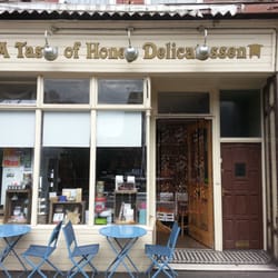 A Taste of Honey - Front of the cute little shop