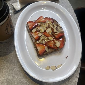 Cafe Madre - berry nutty - Coffee & Tea Near Me - Carmichael, California