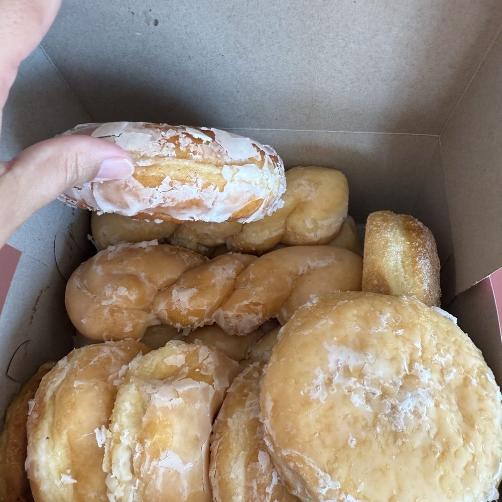 Donut Star - Donuts Near Me - Orange, California Donut Star - Donuts Near Me - Orange, California
