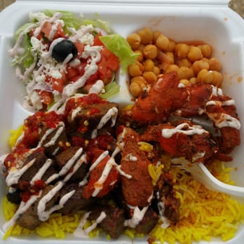 Zesty Kabob - Combo kebab with rice, chick peas and salad. - Food Trucks Near Me