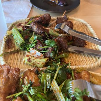 Mama Chang - Chinese Near Me - Fairfax, Virginia