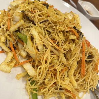 Sunflower Vegetarian Restaurant - Authentic Singapore Street Noodle - Vegetarian Near Me - Vienna, Virginia