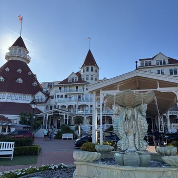 Hotel del Coronado, Curio Collection by Hilton - Coronado, CA