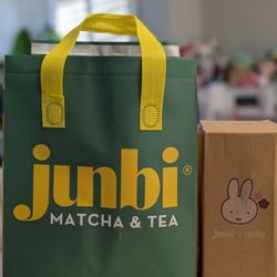 Junbi Matcha & Tea - Cool bag when we bought some drinks