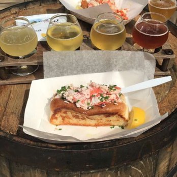 Bite Into Maine - Seafood Near Me - Cape Elizabeth, Maine