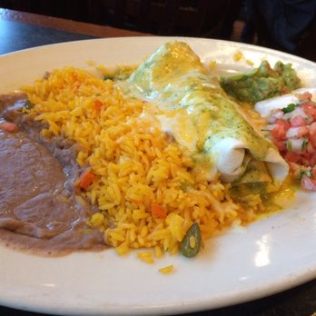 Guapo's Cocina & Bar - Chicken Burrito - Mexican Near Me - Gaithersburg, Maryland Guapo's Cocina & Bar - Chicken Burrito - Mexican Near Me - Gaithersburg, Maryland