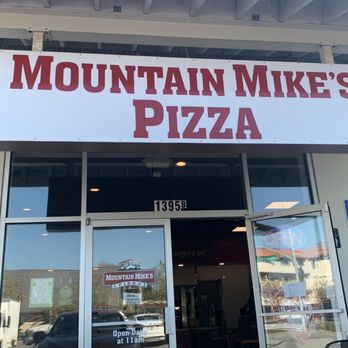 Mountain Mike's Pizza - Entrance to mountains mikes! They have a parking lot directly in front. It's easy to park if you are driving! - Pizza Near Me - Millbrae, California