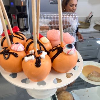 Sugarbloom Cakery And Coffee - Coffee & Tea Near Me - Redlands, California