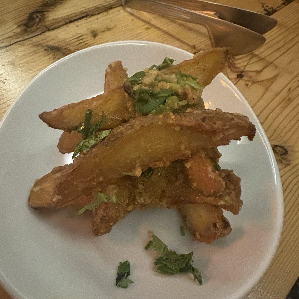 Tipsy Yeti Restaurant & Bar - Tipsy Fries AALU - Sports Bars Near Me - Berkeley, California Tipsy Yeti Restaurant & Bar - Tipsy Fries AALU - Sports Bars Near Me - Berkeley, California