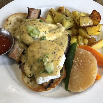 Breakfast Table - Pork belly benny - Breakfast & Brunch Near Me - Vancouver, British Columbia