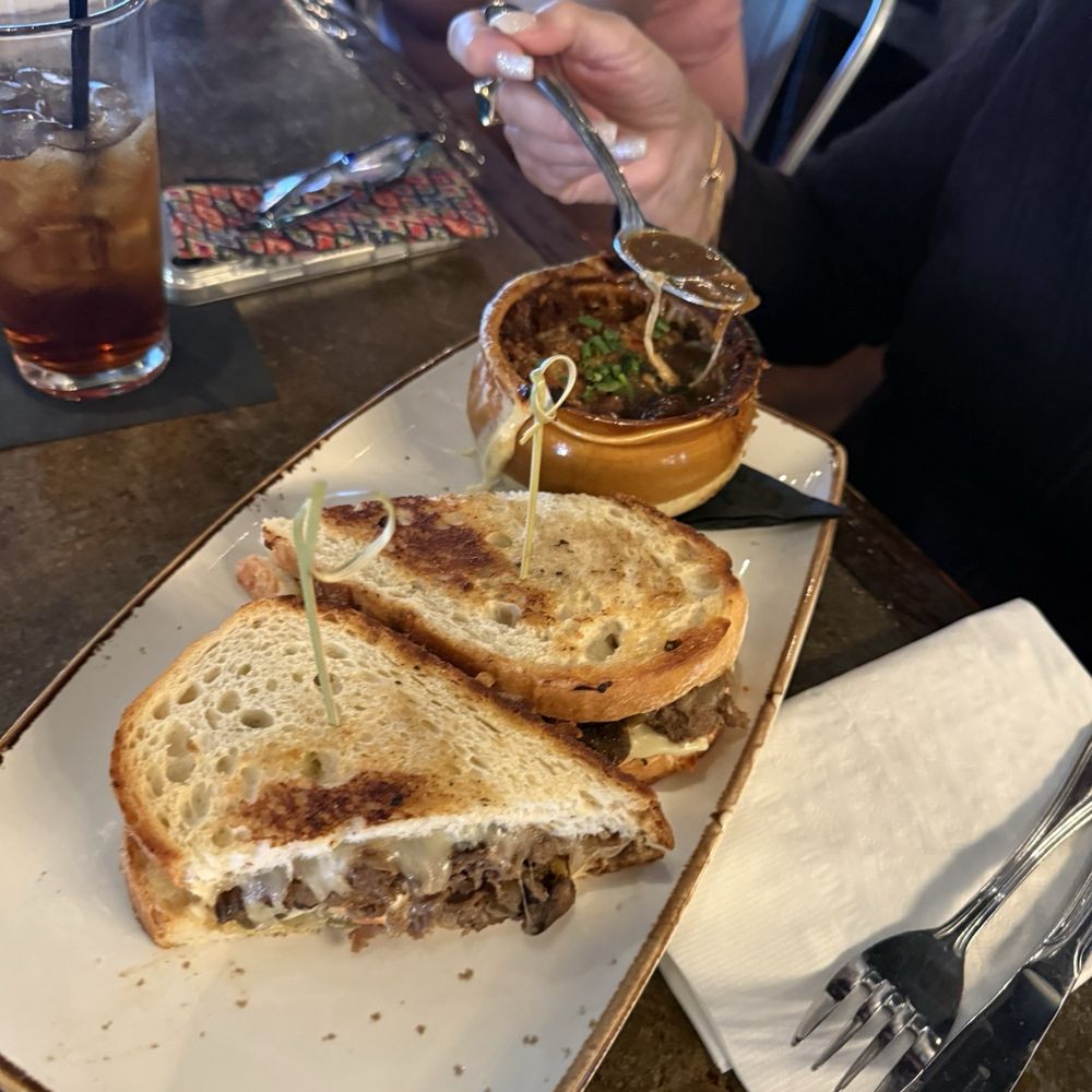 Craft Street Kitchen - Oldsmar - Grilled with lots of goodies and the french onion good also !!! - New American Near Me - Oldsmar, Florida Craft Street Kitchen - Oldsmar - Grilled with lots of goodies and the french onion good also !!! - New American Near Me - Oldsmar, Florida