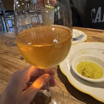 Mano Bella - SouthPark - Orange wine - Italian Near Me - Charlotte, North Carolina Mano Bella - SouthPark - Orange wine - Italian Near Me - Charlotte, North Carolina