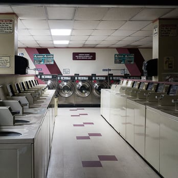 Thousand Oaks Coin Laundry - Clean rows of machines - Laundromat Near Me - Thousand Oaks, California Thousand Oaks Coin Laundry - Clean rows of machines - Laundromat Near Me - Thousand Oaks, California