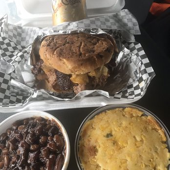 Jayell Smoke House - Spicy Monday. Sausage, pulled pork, bacon, ghost pepper cheese...mouthgasmmmm! - Barbeque Near Me - Romeo, Michigan