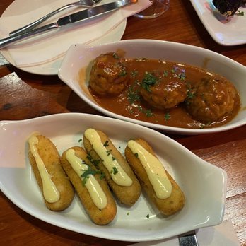 Jamon Jamon - The croquetas & chicken meatballs were delicious - Tapas Bars Near Me - San Juan, Puerto Rico
