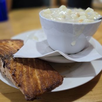 Fisherman's Wharf Restaurant - This is how my $35+ dinner arrived. Would you eat that? That's not sanitary. - Seafood Near Me - Lubec, Maine Fisherman's Wharf Restaurant - This is how my $35+ dinner arrived. Would you eat that? That's not sanitary. - Seafood Near Me - Lubec, Maine