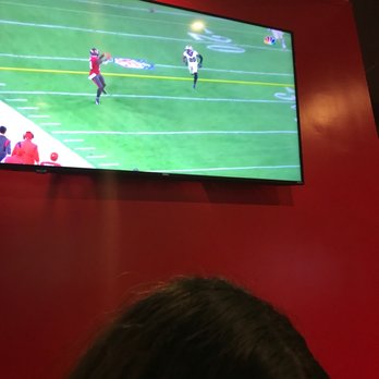 Angry Chickz - Tvs to watch sports - Chicken Shop Near Me - Temecula, California