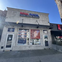 Exterior photo of Royal Parcel - North Hollywood, California Exterior photo of Royal Parcel - North Hollywood, California