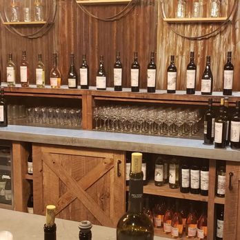 Peltzer Winery - The selection offer - Wineries Near Me - Temecula, California