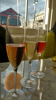 Effervescence by null