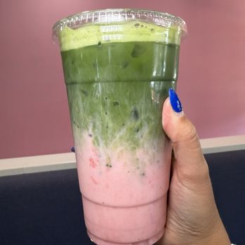 Yodelight Woodbridge - Strawberry matcha latte - Ice Cream & Frozen Yogurt Near Me - Woodbridge, New Jersey