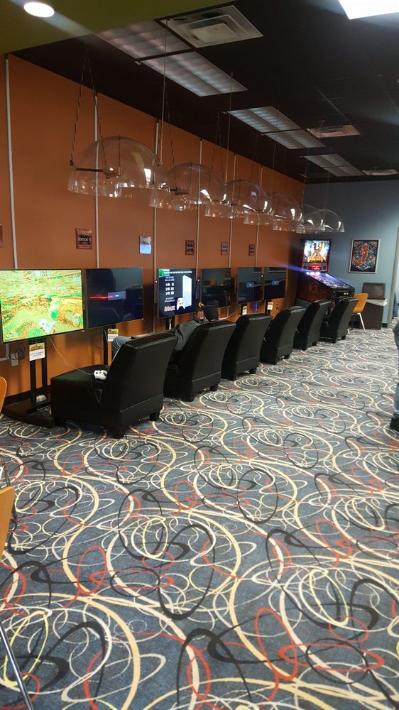 IVY LANES BOWLING CENTER Updated September 2024 Jackson Blvd, Fort