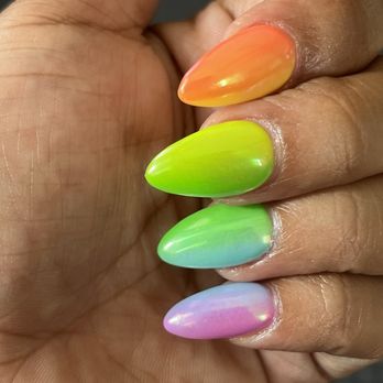 Kauai Nail Spa - rainbow nails - Nail Salons Near Me - Kapaa, Hawaii