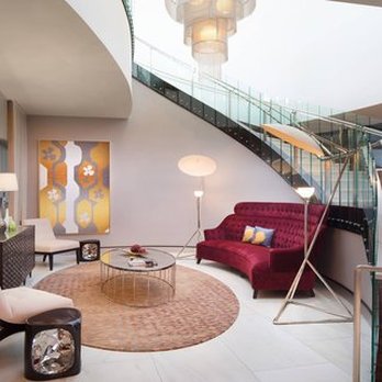 Springhill Suites by Marriott - Hotels Near Me - Burbank, California