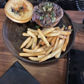 Horizon 76 - New American Near Me - Keller, Texas
