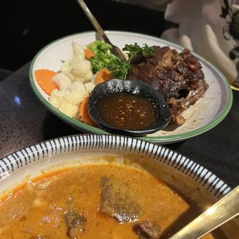 Kin Long Beach - Panang Curry - Thai Near Me - Long Beach, California