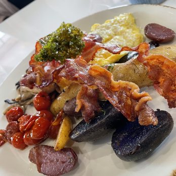 Plated Dreams - Fry up breakfast - Cafes Near Me - Woods Cross, Utah