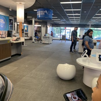 AT&T Store - Mobile Phones Near Me - Northridge, California AT&T Store - Mobile Phones Near Me - Northridge, California