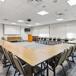 Holiday Inn Express - Porter Room (Meeting Room)