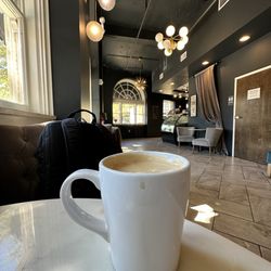 The Coffee Scene - Latte