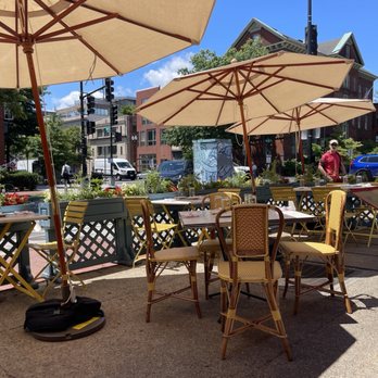 Le Diplomate - Patio - Brasseries Near Me - Washington, DC, District of Columbia