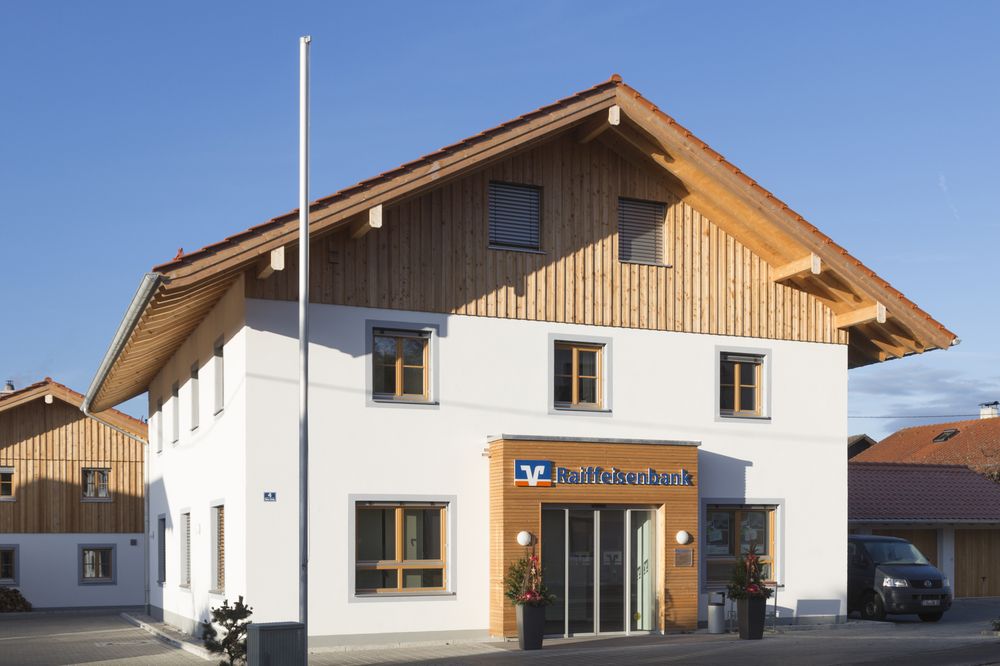 RAIFFEISENBANK IM OBERLAND EG - Raiffeisenstr. 3, Egling, Bayern ...
