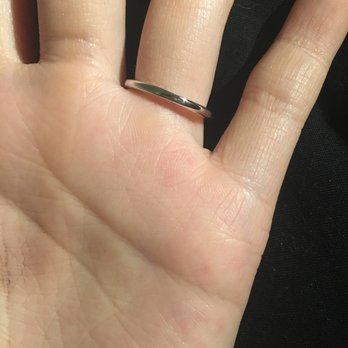 Jewels By Alan - White gold shouldn't show a line/indent from where they cut. Look how pretttttttyyyyy - Jewelry Near Me - Irvine, California Jewels By Alan - White gold shouldn't show a line/indent from where they cut. Look how pretttttttyyyyy - Jewelry Near Me - Irvine, California