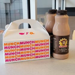 Dunkin' - Pumpkin and Jelly Munchkins