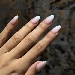 Elegant Nails