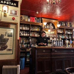 The Bow Bar - Inside bar