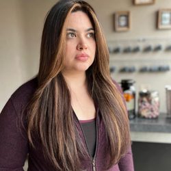 Canvas Salon and Skin Bar - Face Framing by Somer