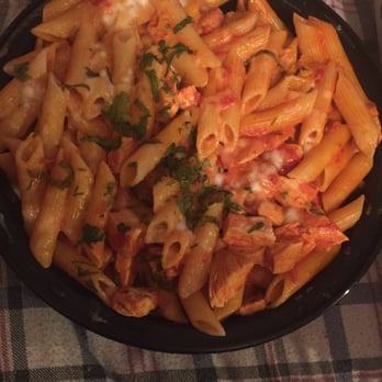 Tony's Pizzeria - Chicken Penne Vodka - Pizza Near Me - Newark, New Jersey