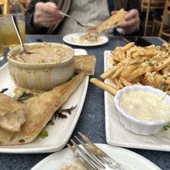 Seasons Public House - Steak bites and truffle garlic fries. - American Near Me - Moscow, Idaho