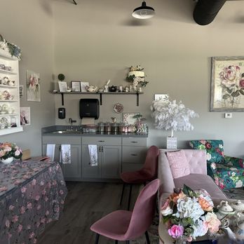 Valley Cakes And Cafe - Beautiful tea room - Desserts Near Me - Poca, West Virginia Valley Cakes And Cafe - Beautiful tea room - Desserts Near Me - Poca, West Virginia